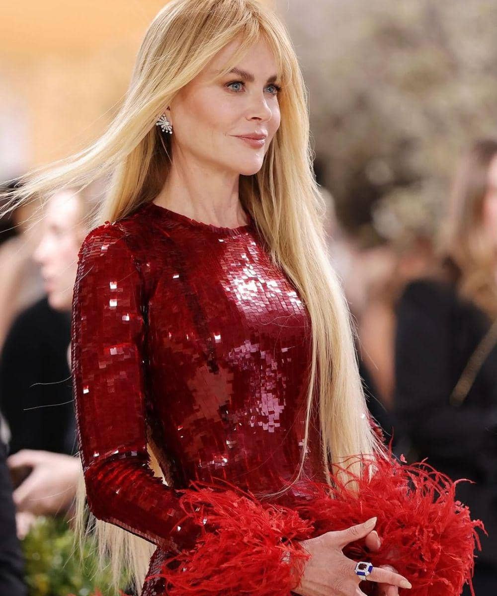 Mewah nan Artistik! 10 Perhiasan Berlian Menawan di Met Gala 2026 7.jpg