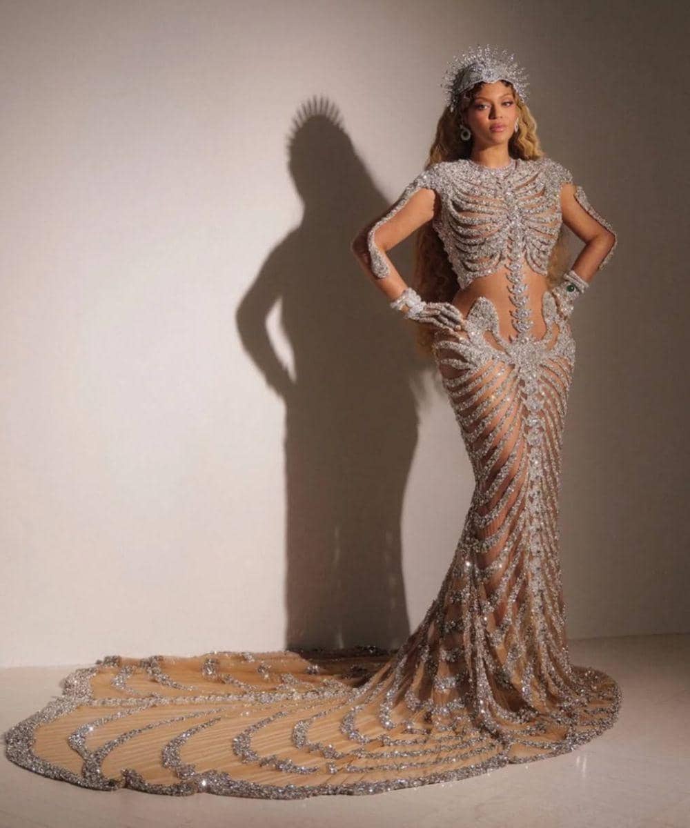 Kembali Setelah 10 Tahun, Intip Gaya Ikonik Beyoncé di Met Gala 2026! 5.jpg