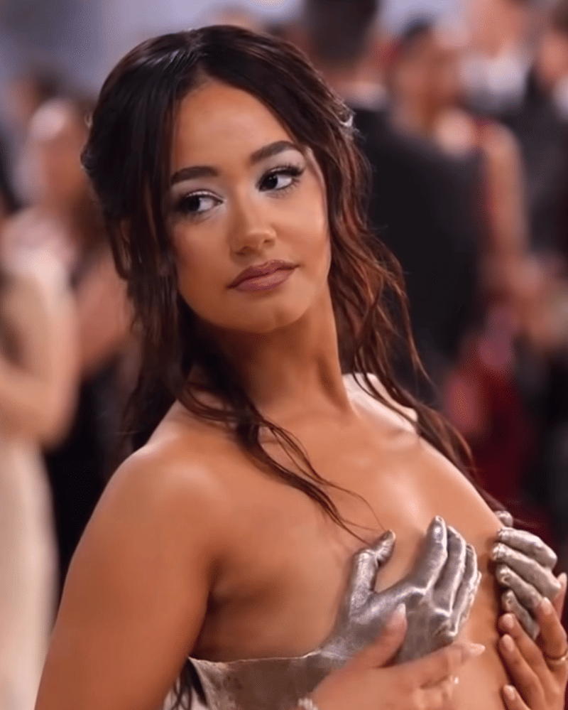 met gala makeup (9).png