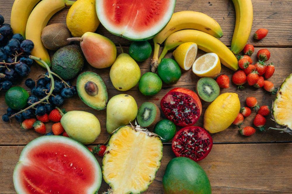 7 Buah untuk Melancarkan Pipis Guna Kesehatan Saluran Kemih