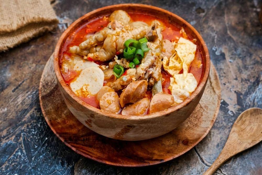 9 Bahaya Makan Seblak Berlebihan, Bisa Picu Obesitas!