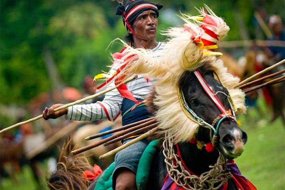 Pasola dari NTT.jpg