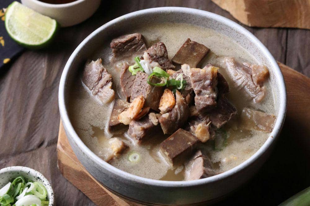 Makanan Khas Sulawesi Selatan 2.jpg