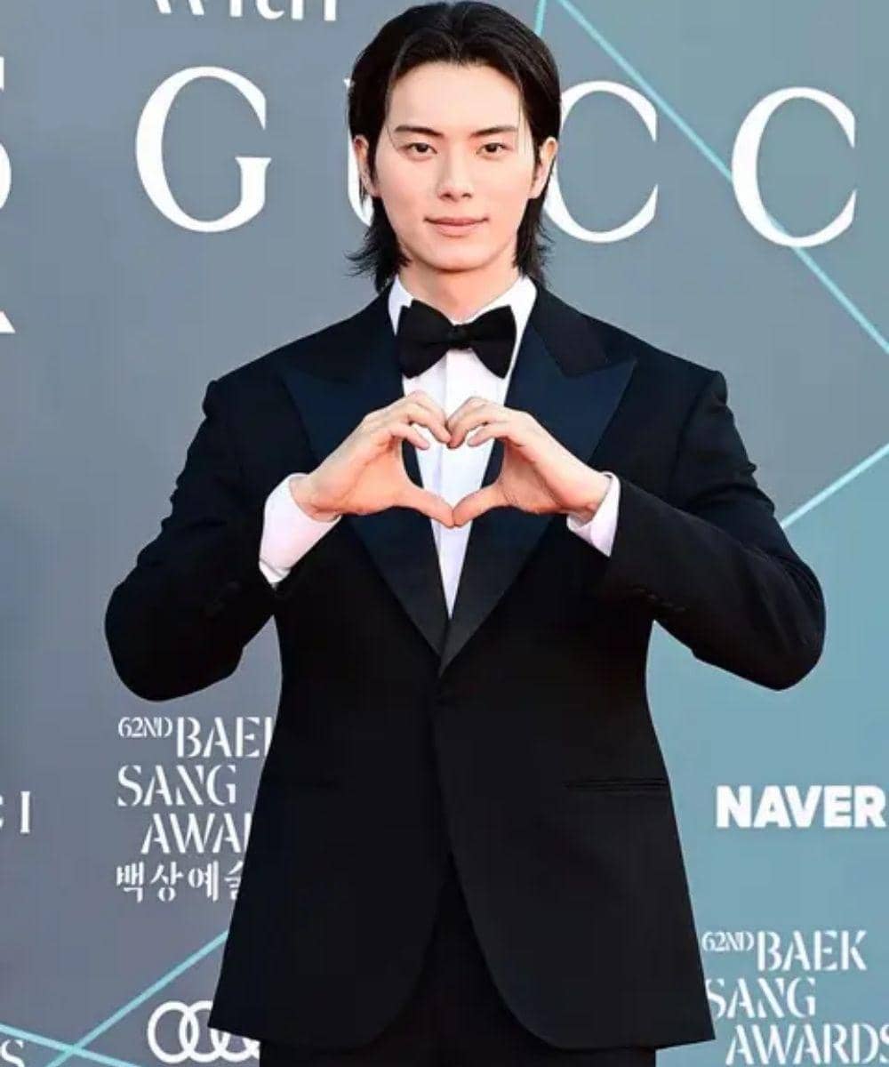 Deretan Best Dressed di Baeksang Arts Awards 2026, Memukau Banget! 5.jpg