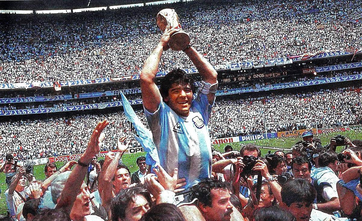potret Maradona di Azteca (commons.wikimedia.org/Carlo Fumagalli)