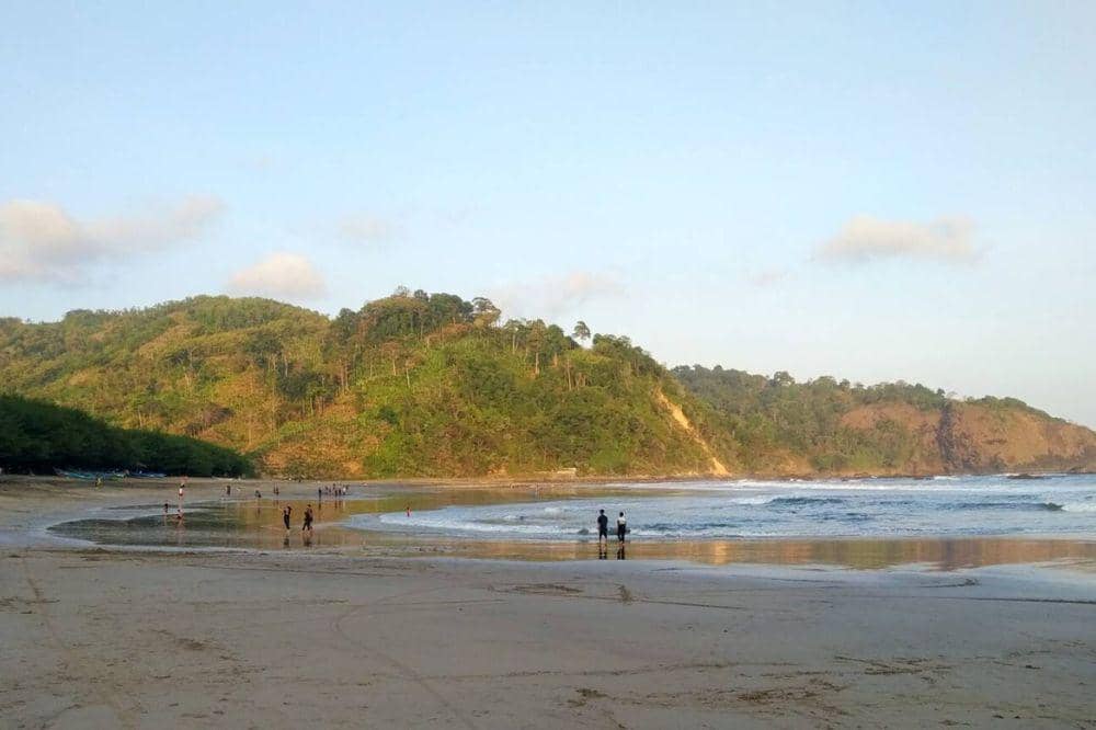 Wisata Alam Blitar 10.jpg