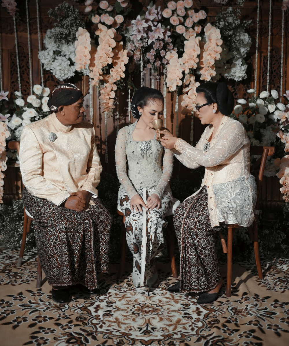 Silsilah Keluarga Yosika Ayumi