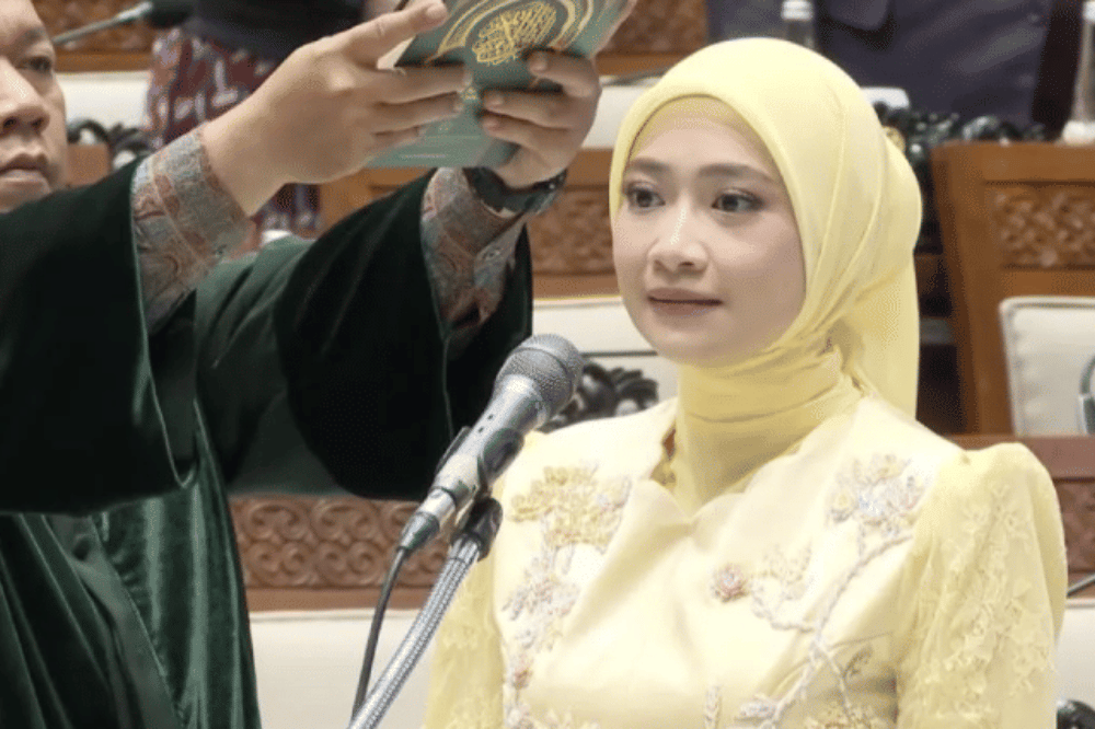 Foto Adela Kanasya