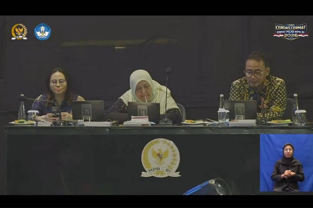Juri dalam Lomba Cerdas Cermat MPR RI 2026 di Kalimantan Barat