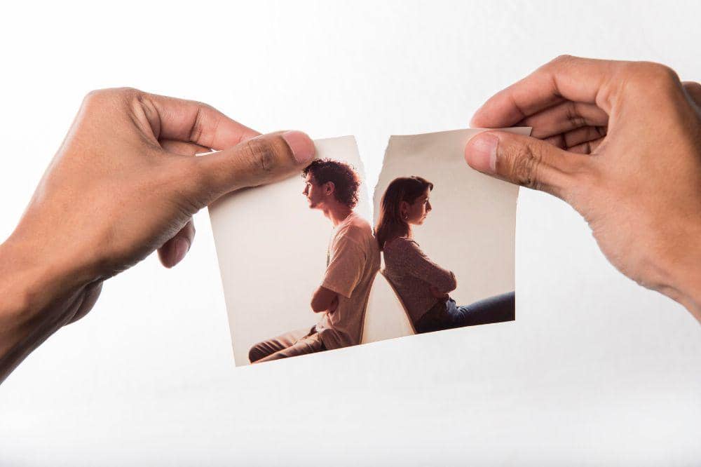 9 Cara Menghadapi Pasangan yang Tidak Menghargai