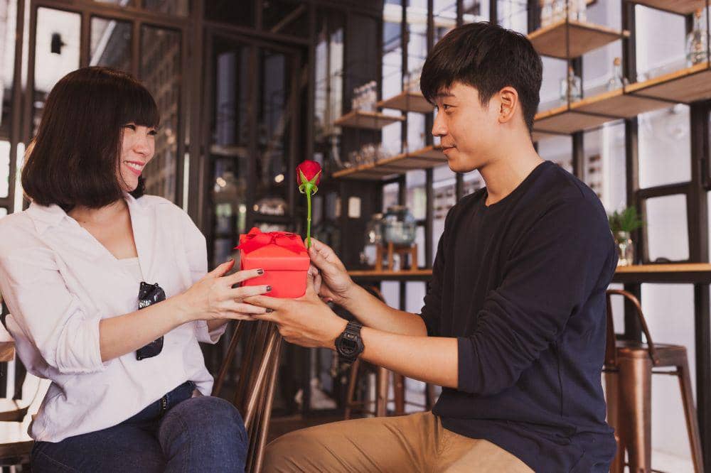 9 Cara Menghadapi Pasangan yang Tidak Menghargai