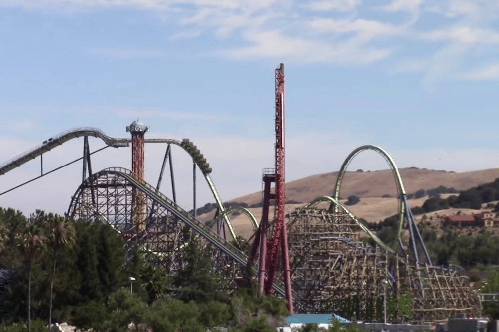 Roller coaster six flags California