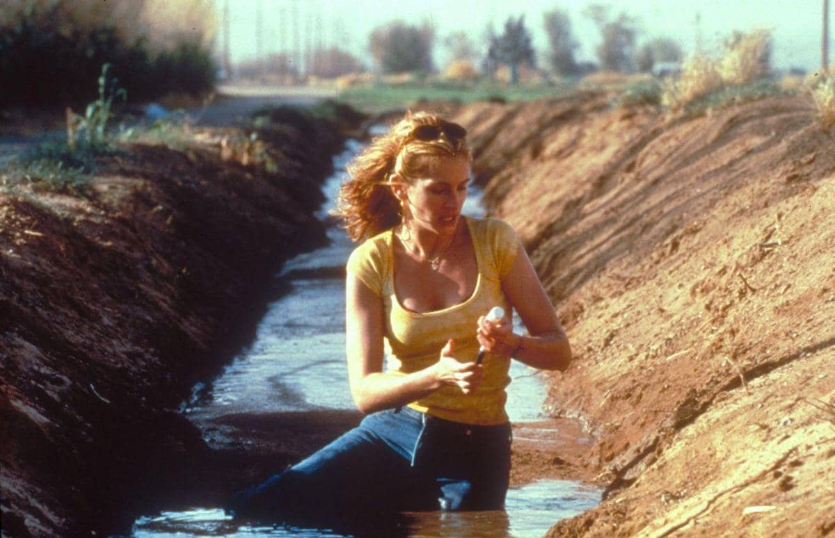 7 Film Tentang Perempuan Karier, Menarik dan Inspiratif!