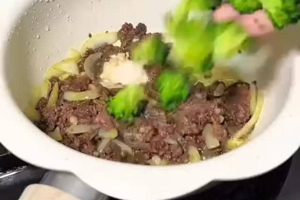 Daging Giling Gemuk Kuah Susu.jpg