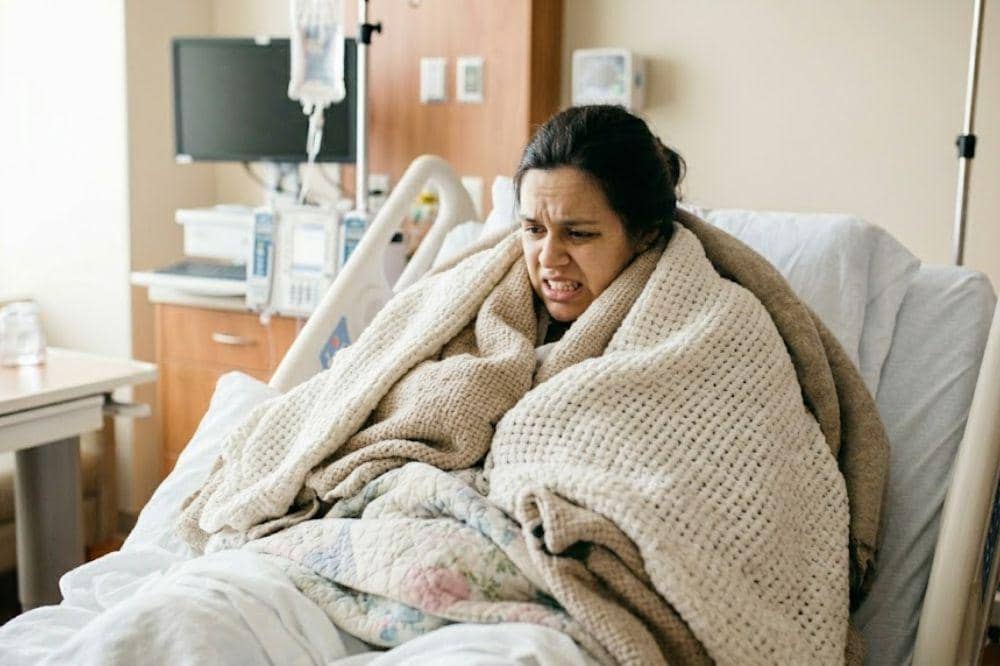 Apa Itu Postpartum Shivering? Kenali Penyebab & Cara Mengatasinya Ma!