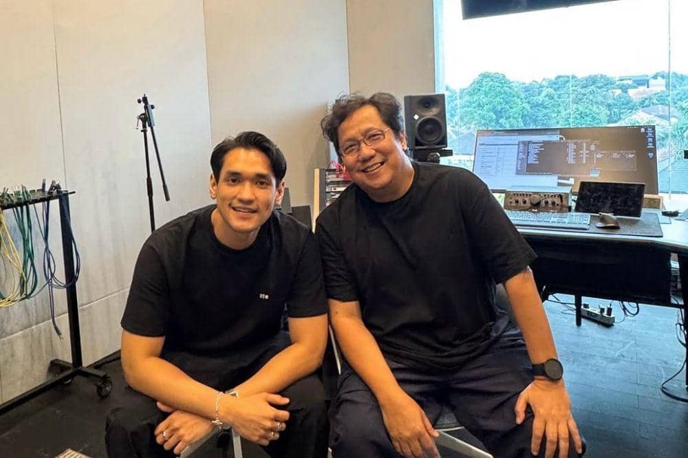 Afgan Reuni Bareng Erwin Gutaawa Setelah 11 Tahun Lewat Retrospective.2.jpg