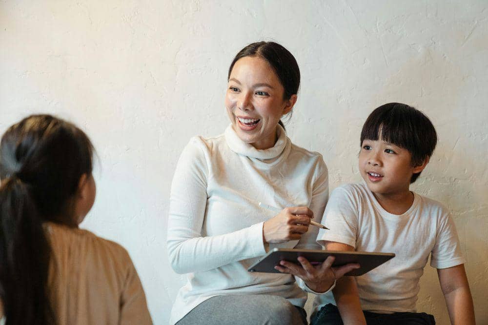 Mama melihat prestasi anak