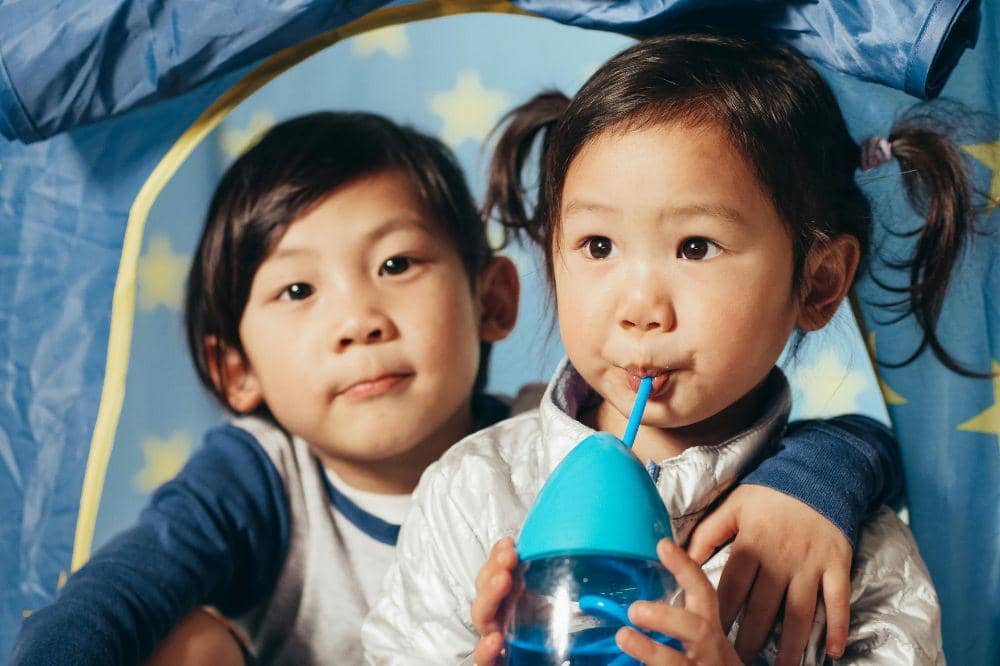 Dampak Anak Kurang Minum, Bisa Sebabkan Sembelit