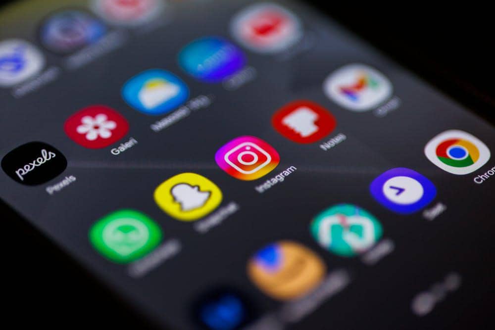 Ilustrasi Instagram