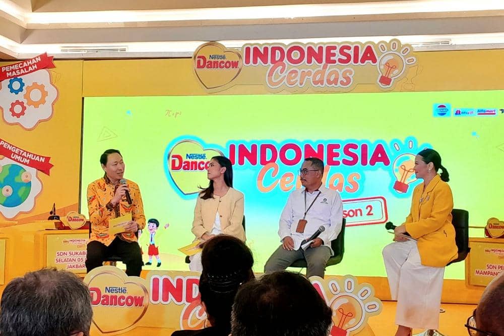 Sesi talkshow lomba Dancow Indonesia Cerdas Season 2 di DKI Jakarta