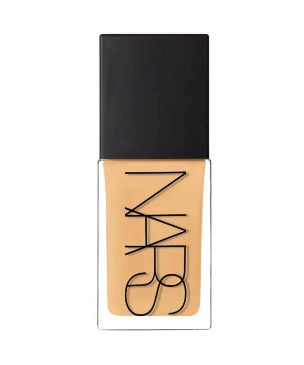 7 Rekomendasi Foundation untuk Tren Skin-First Beauty 2.jpg