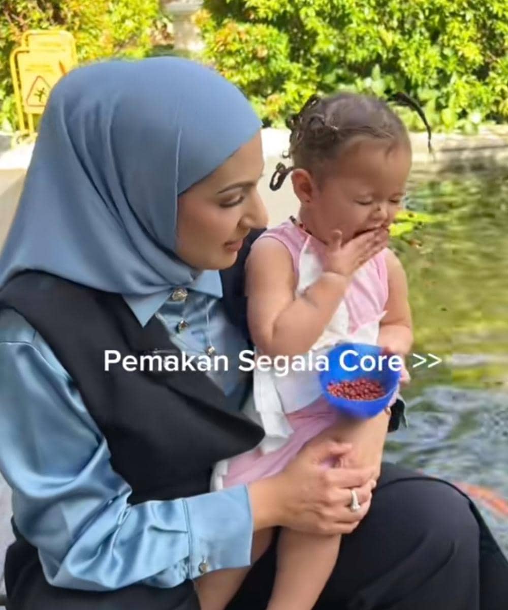 Briella core, memakan makanan ikan