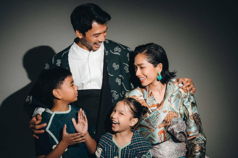 Faradina Mufti Puji Dua Aktor Cilik yang Menjadi Anaknya di Children of Heaven