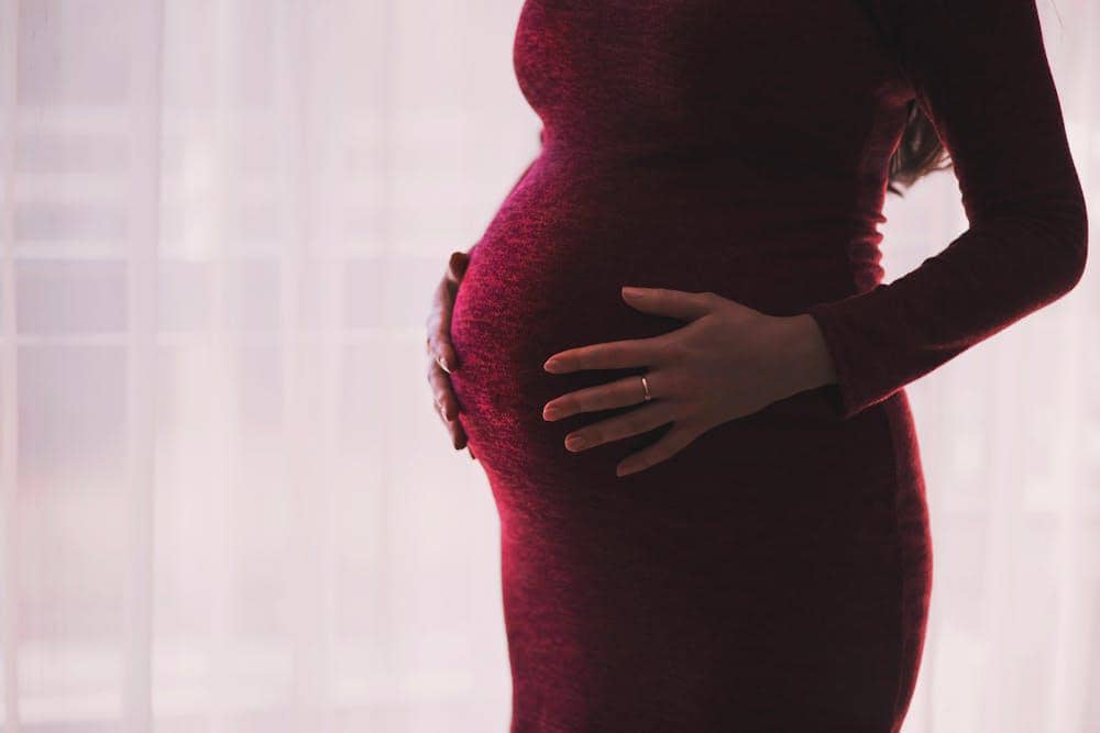 Aktivitas Bayi di Dalam Kandungan di Trimester Ketiga Kehamilan
