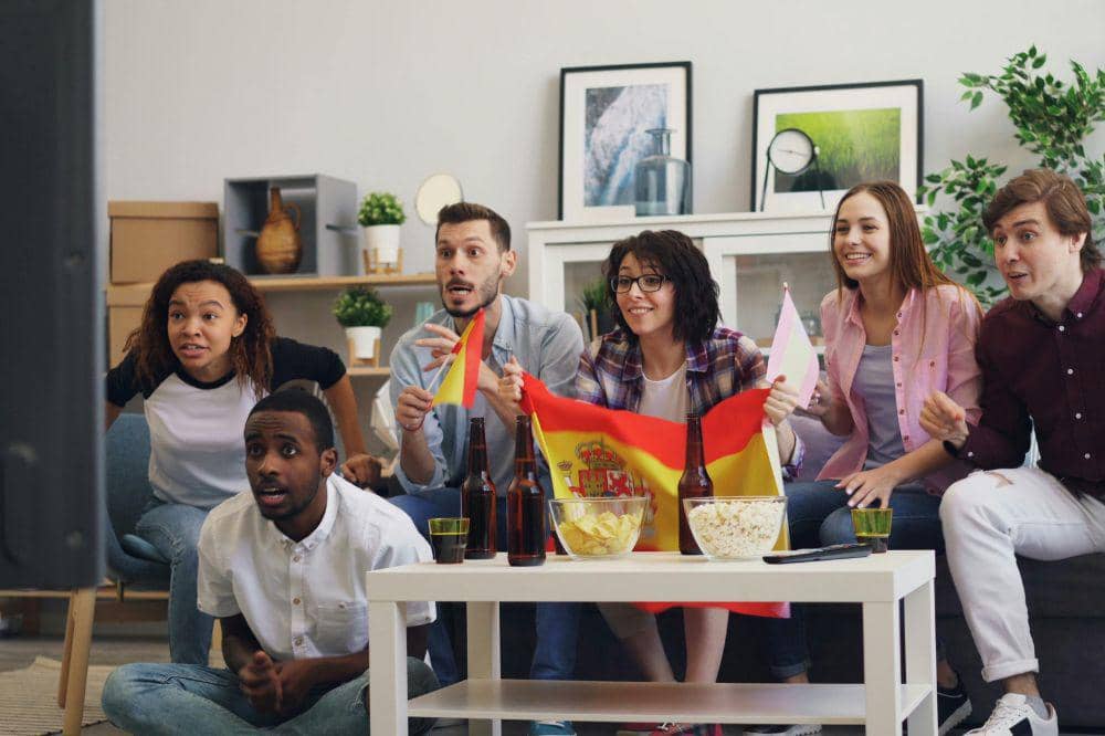 7 Tips Dekorasi Ruang TV untuk Nobar FIFA World Cup 2026