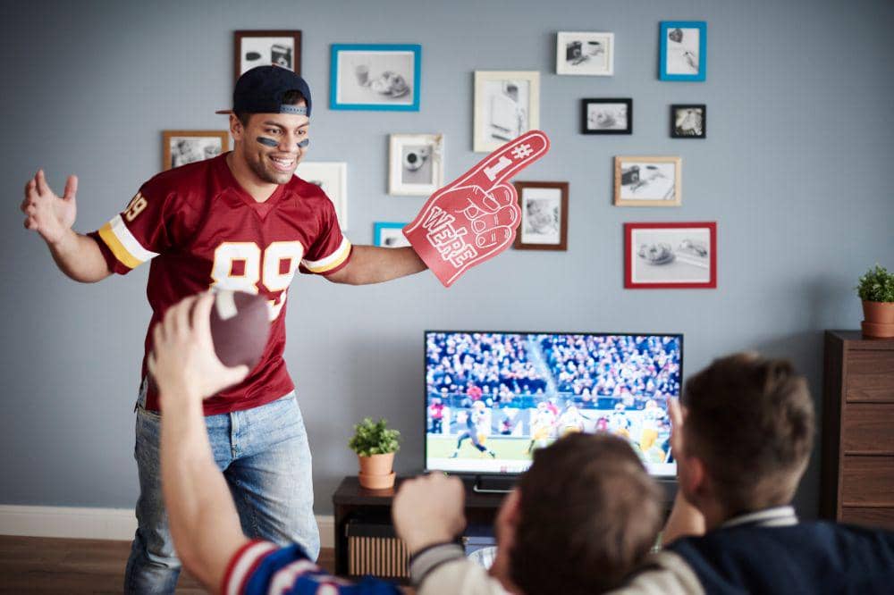 6 Tips Dekorasi Ruang Tamu untuk Nobar FIFA World Cup 2026