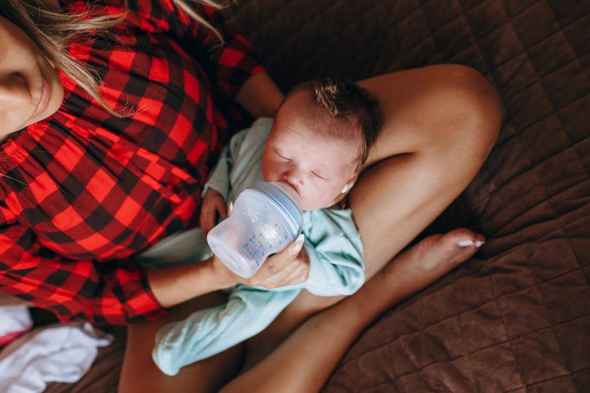 Frekuensi BAK bayi cukup sesuai usianya