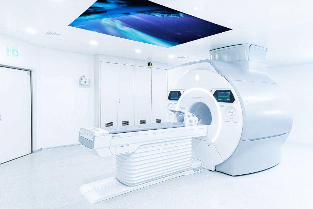 MRI 3 TESLA GENERASI BARU 4.jpg