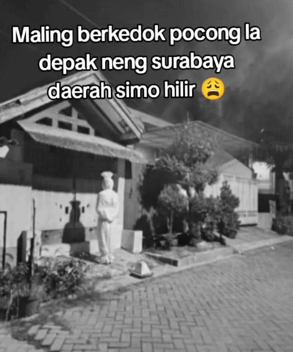 teror pocong