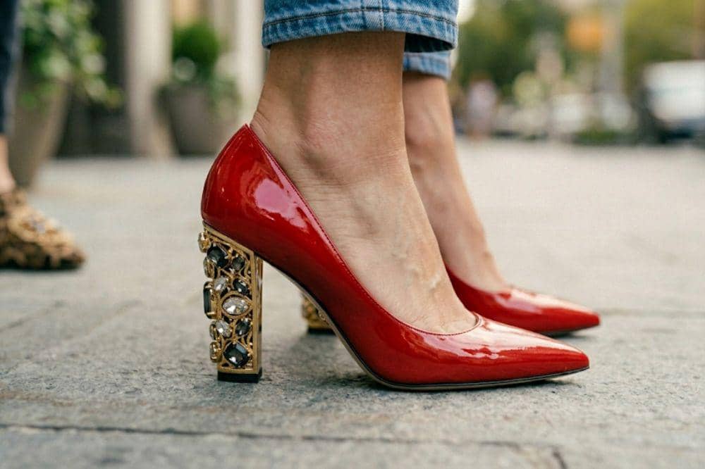 Tips Memilih Sepatu Statement yang Fleksibel untuk Semua Acara 5_20260526_130958_0004.jpg