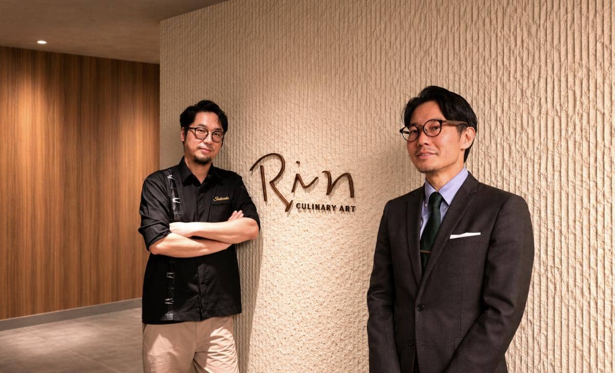 Chef Yohhei Sasaki dan General Manager Ken Kuwako di Rin Culinary Art.JPG