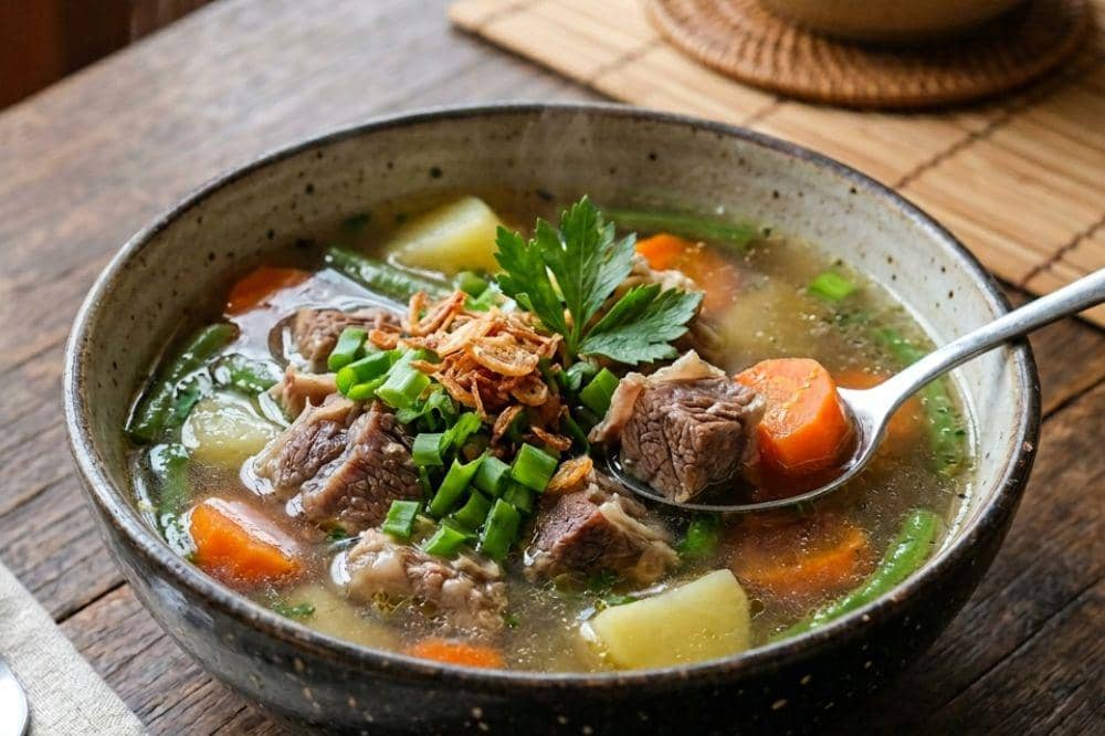 Cara Bikin Sup Daging Bening Gurih Tanpa MSG untuk Ibu Hamil