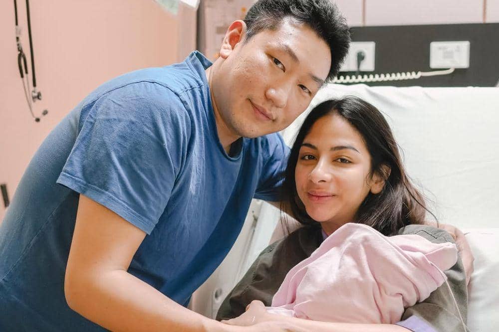 Momen TikToker Shabrina Melahirkan Anak Pertama Perempuan
