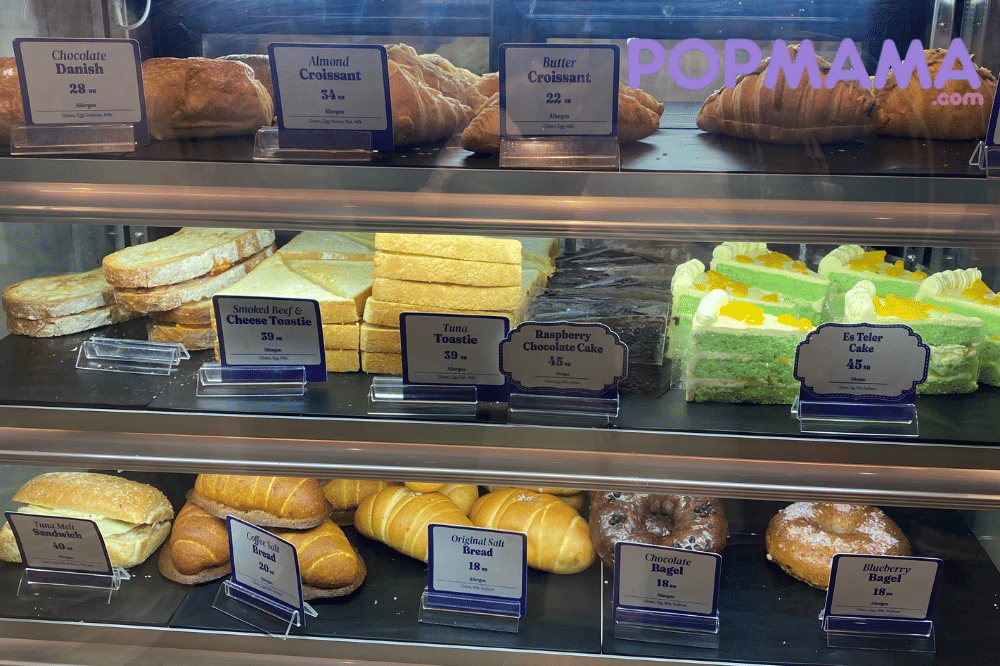 menu makanan di ZUS Coffee