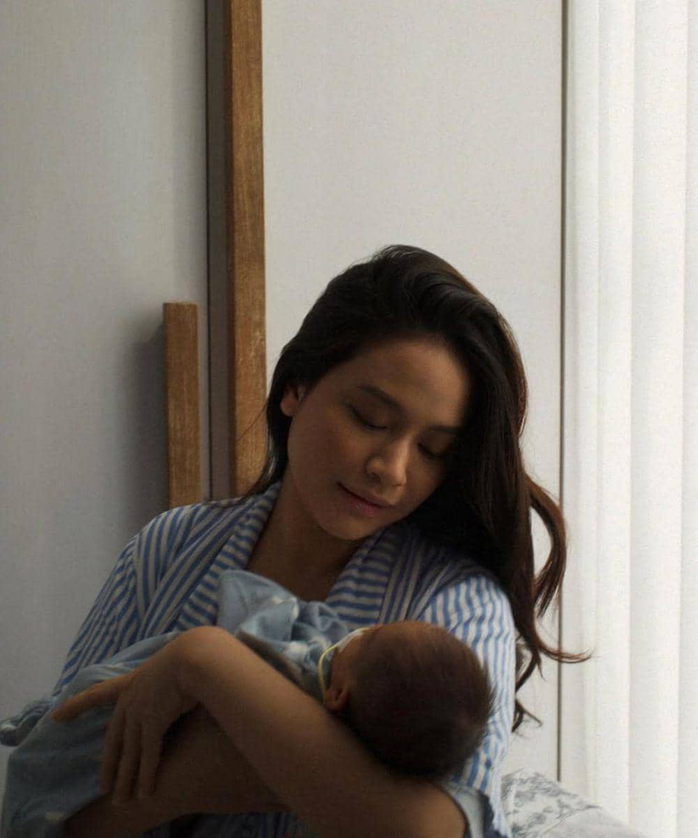 Pesan Haru Hanggini untuk Anaknya Pertamanya yang Baru Lahir