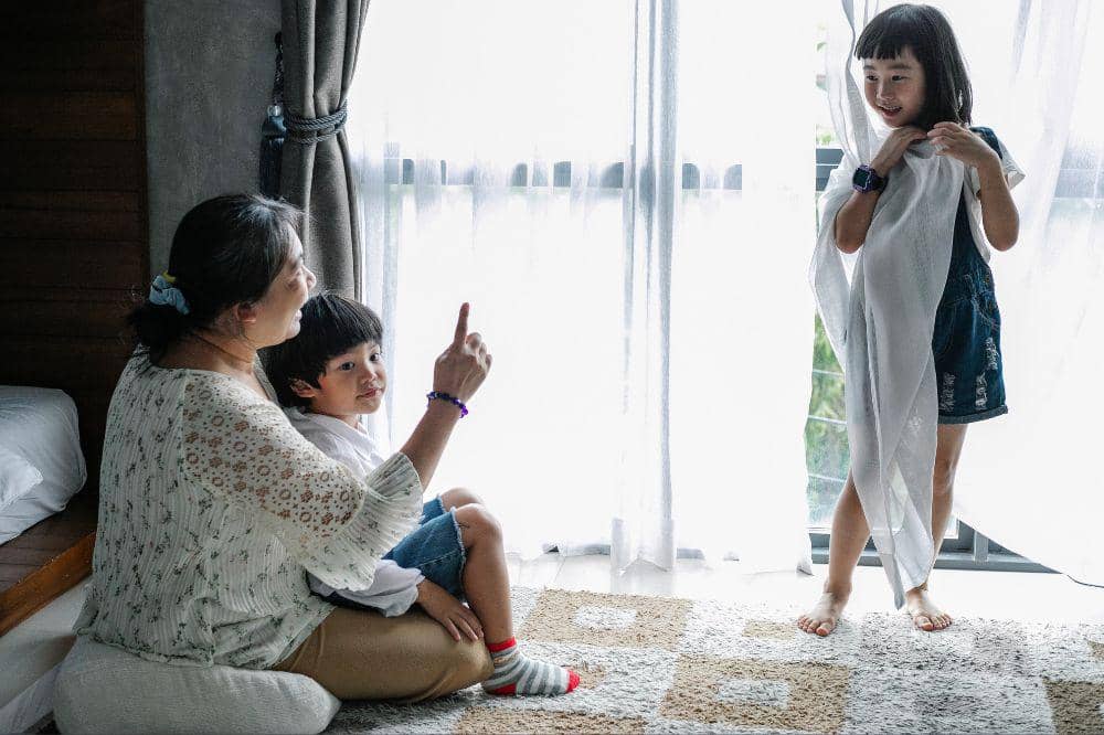 Mama berkata tidak pada anak