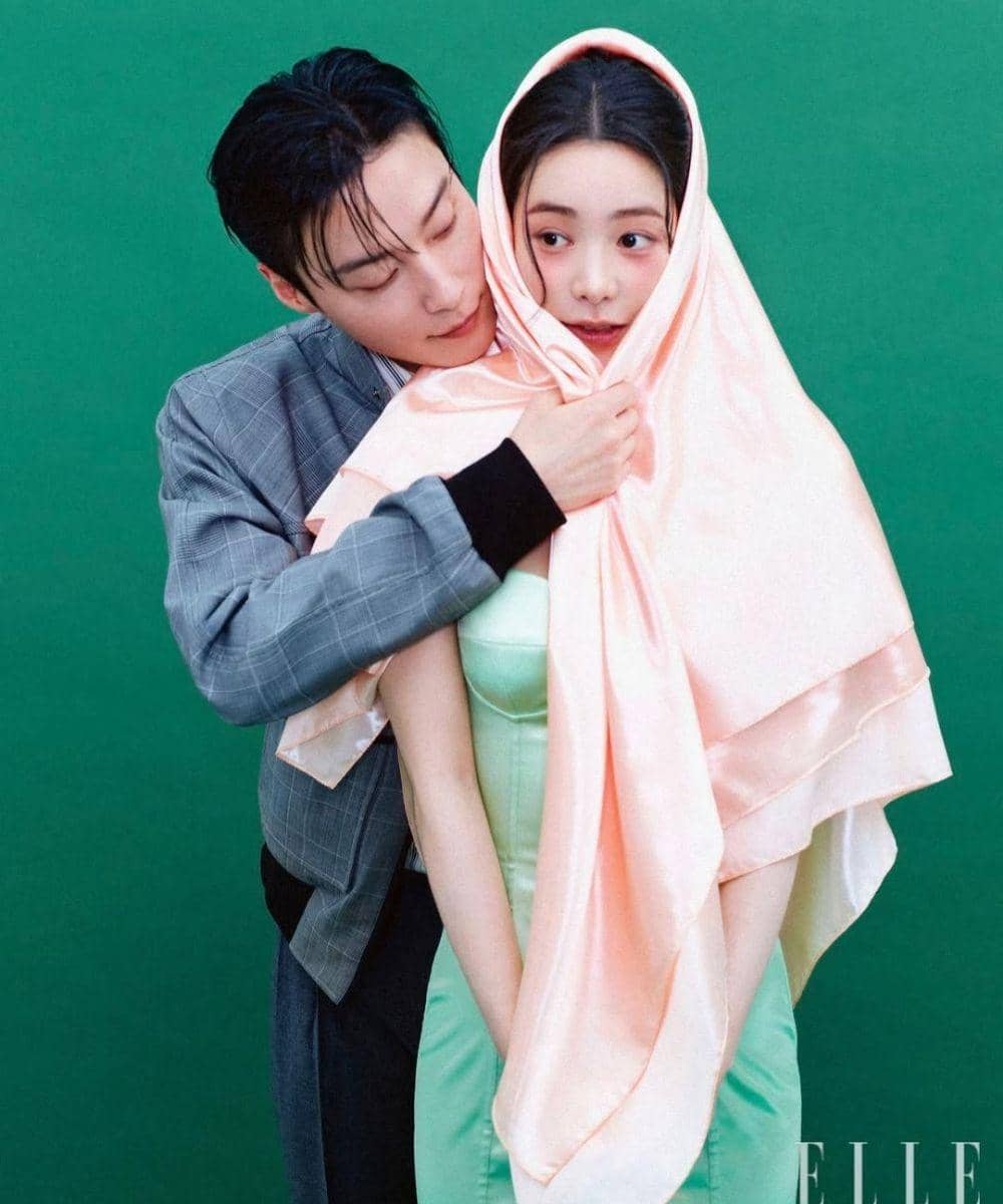 Penampilan Lim Ji Yeon & Heo Nam Jun di Cover Majalah Elle 1.jpg