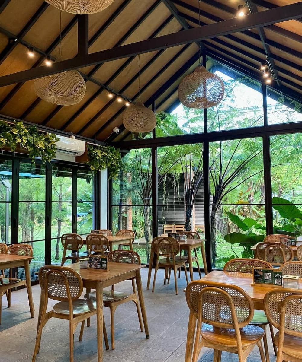 Hutanika di Bandung