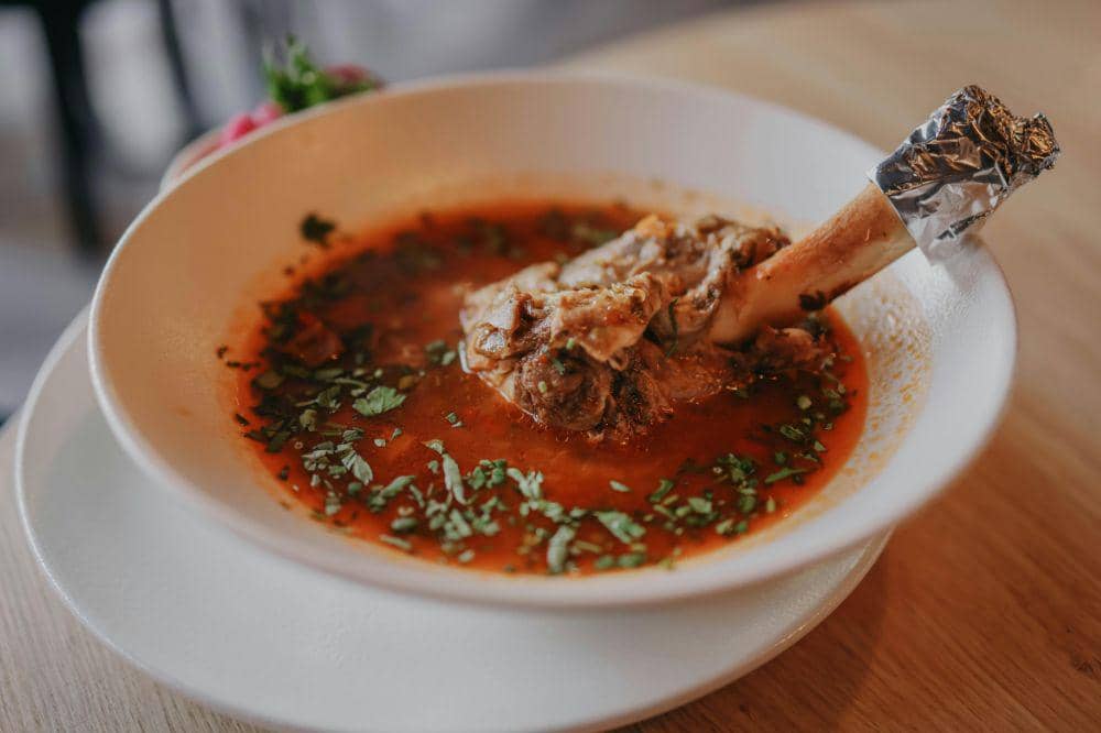 Meal plan sup kaldu tulang untuk peninggi berat badan