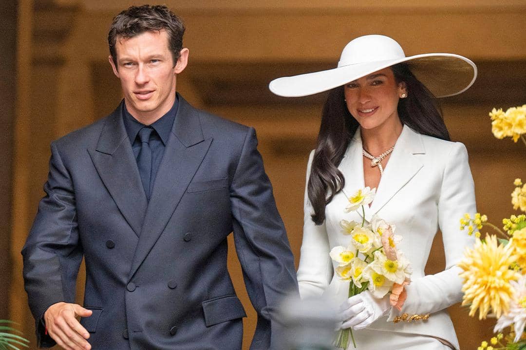 busana pengantin dua lipa 2.jpg