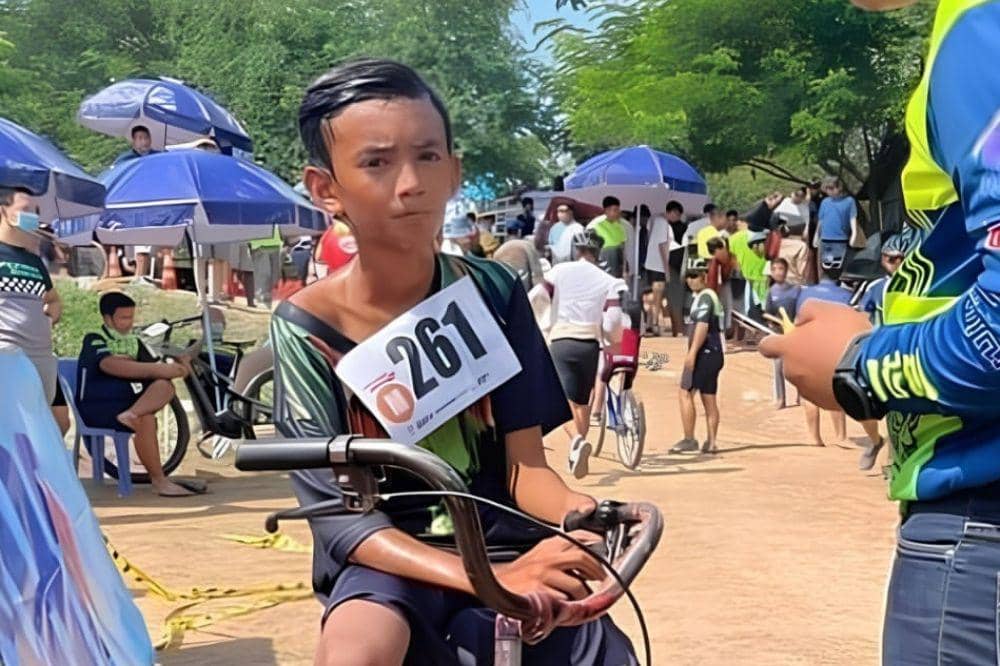 Pech Theara remaja 13 tahun asal Kamboja yang dilirik Khmer Cycling Federation