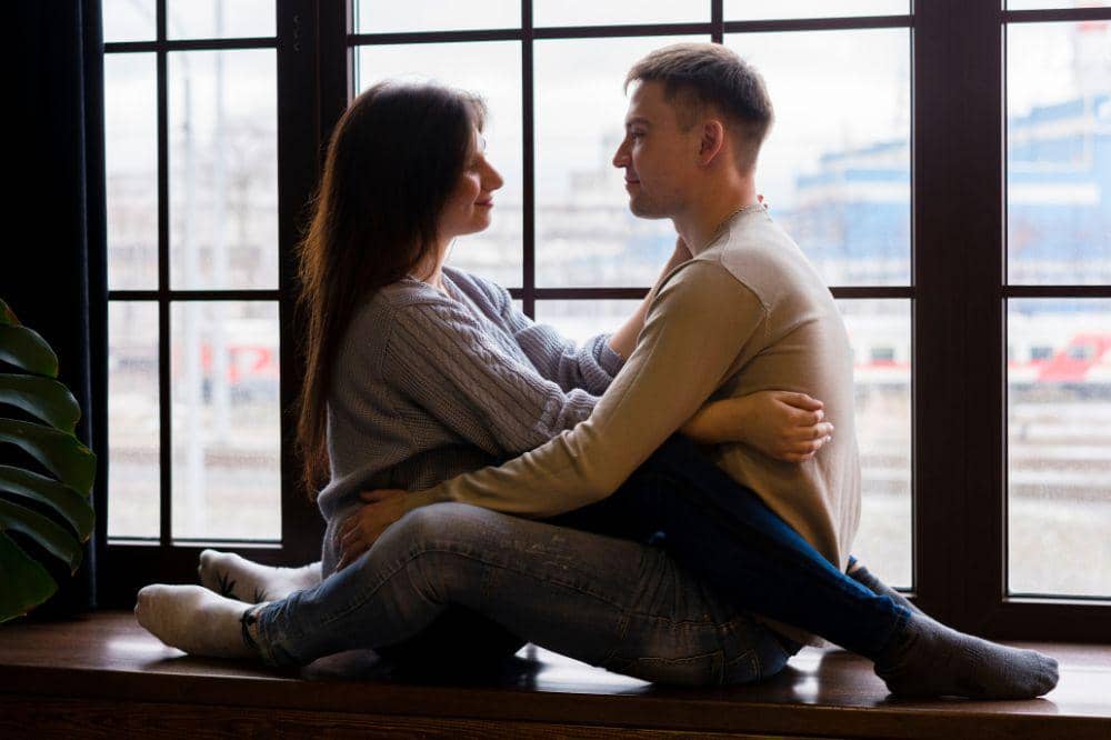 10 Kelebihan Menikah dengan Pasangan Introvert