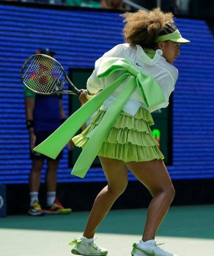 Gaya Naomi Osaka yang Nyentrik di Lapangan Tenis 4.jpg