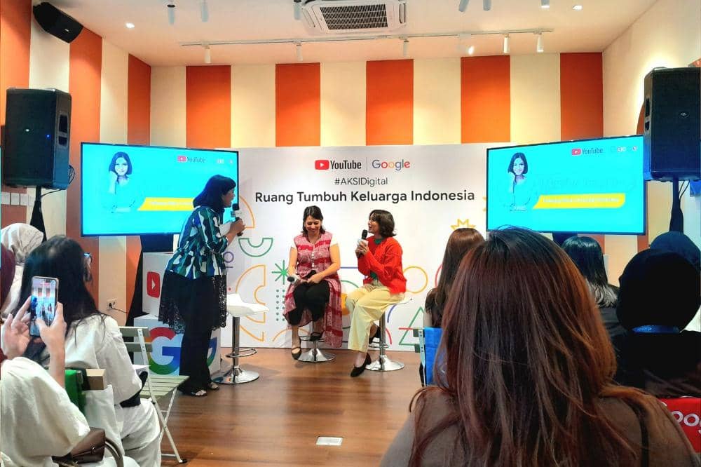 Dora Sangcho dan Marsha Tengker dalam Press Briefing #AksiDigital di Jakarta Selatan