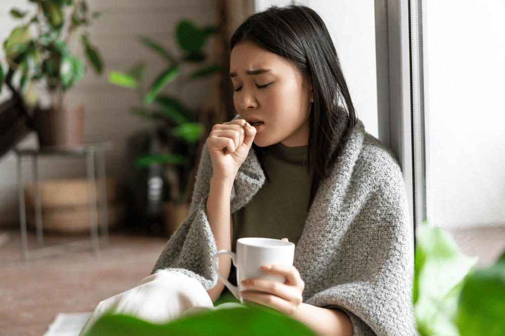 7 Rekomendasi Obat Batuk Aman untuk Ibu Menyusui agar Cepat Pulih