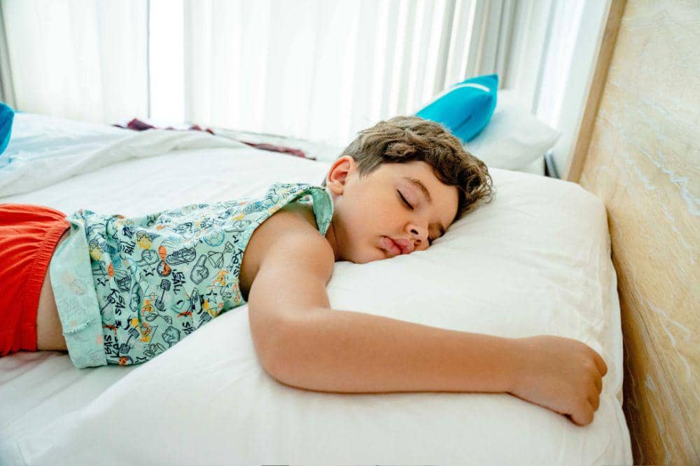 Anak yang mendengkur saat tidur